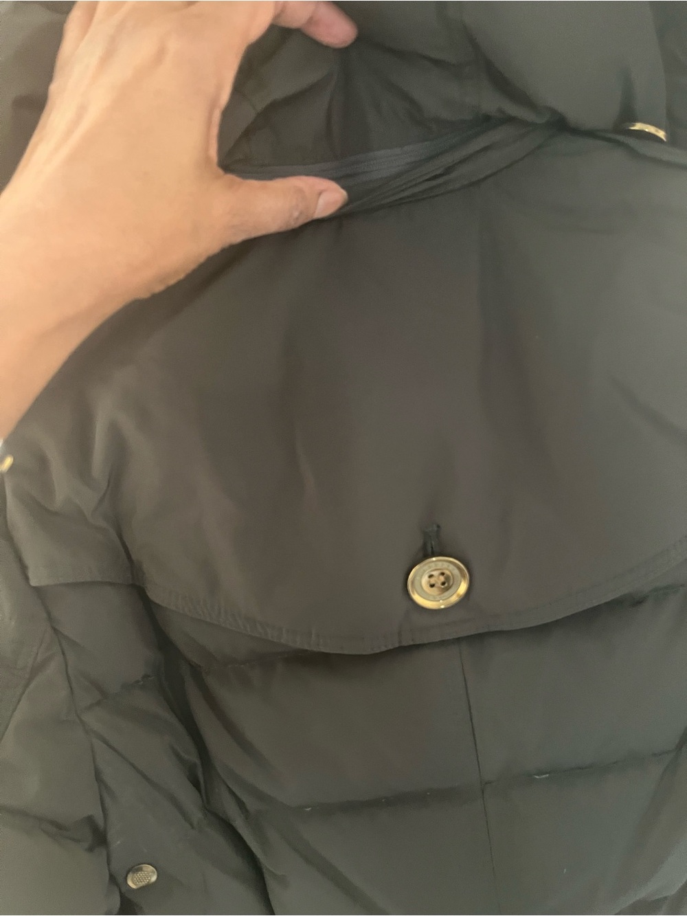 Burberry dark olive green Quilted Double-Breasted Coat with Gold Buttons - Picture 4 of 14